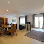 Leon Inmo Ilona - 10170 Villa Empuriabrava