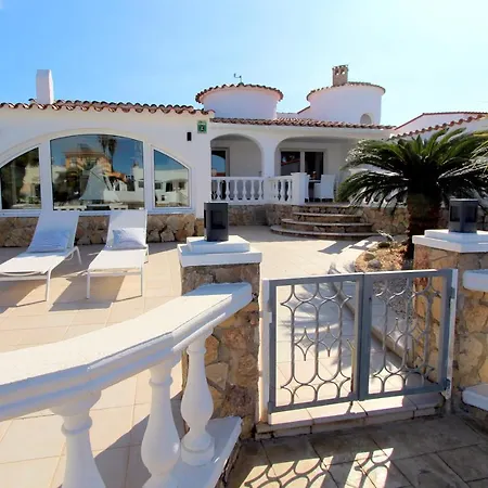 Villa Leon Inmo Ilona - 10170 Empuriabrava