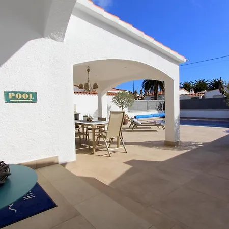 Villa Leon Inmo Ilona - 10170