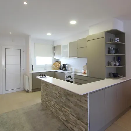 Villa Leon Inmo Ilona - 10170