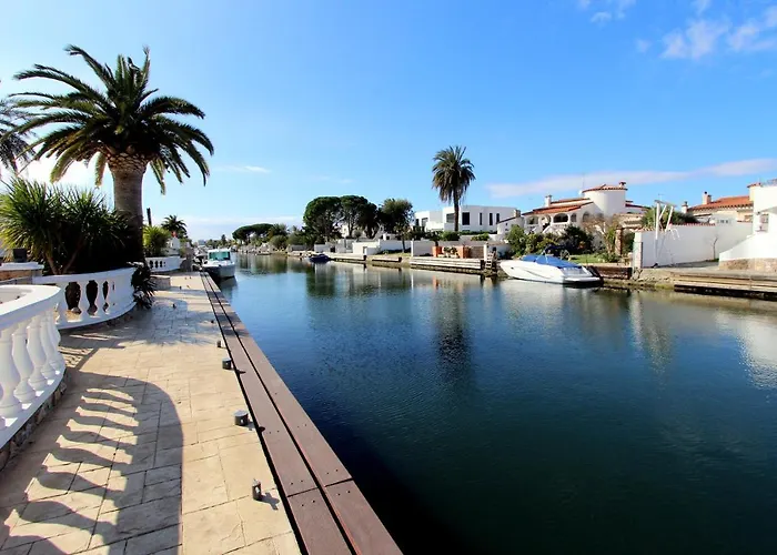Villa Leon Inmo Ilona - 10170 Empuriabrava